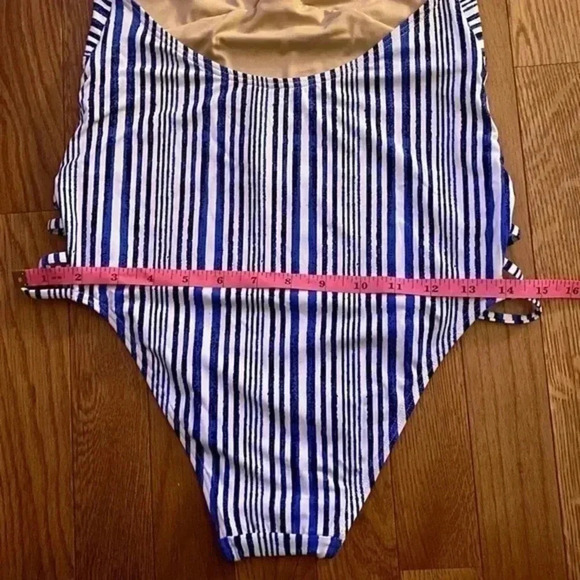 NWT Tart Collections Alana One-piece Tie Halter Top Cut-out Stripe Swimsuit S - Picture 8 of 15